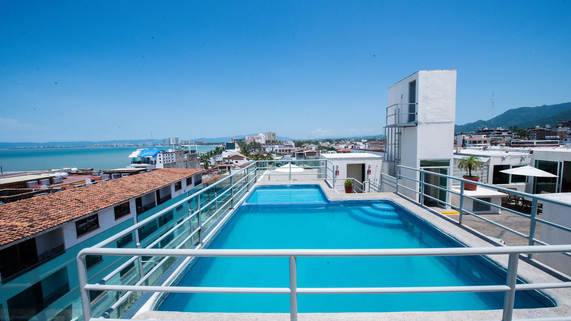 Hotel Portonovo Plaza Malecon Puerto Vallarta