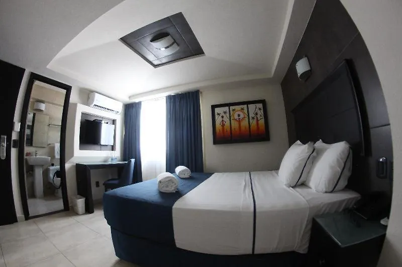 Hotel Portonovo Plaza Malecon Puerto Vallarta