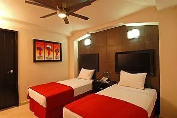 Hotel Portonovo Plaza Malecon Puerto Vallarta 3*,  Mexico