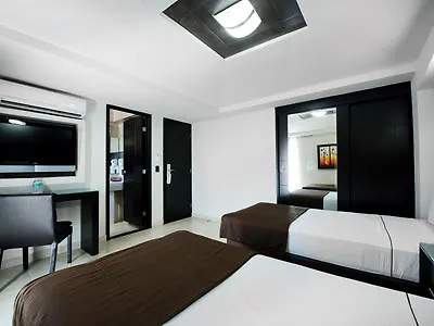 Hotel Portonovo Plaza Malecon Puerto Vallarta
