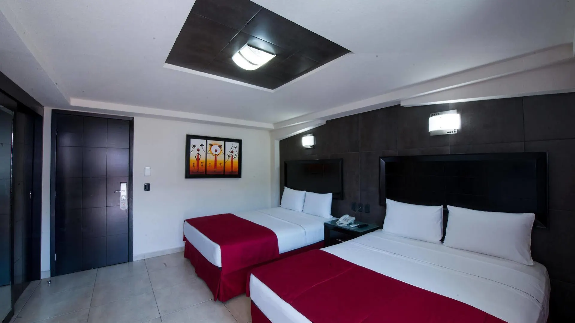 Hotel Portonovo Plaza Malecon Puerto Vallarta